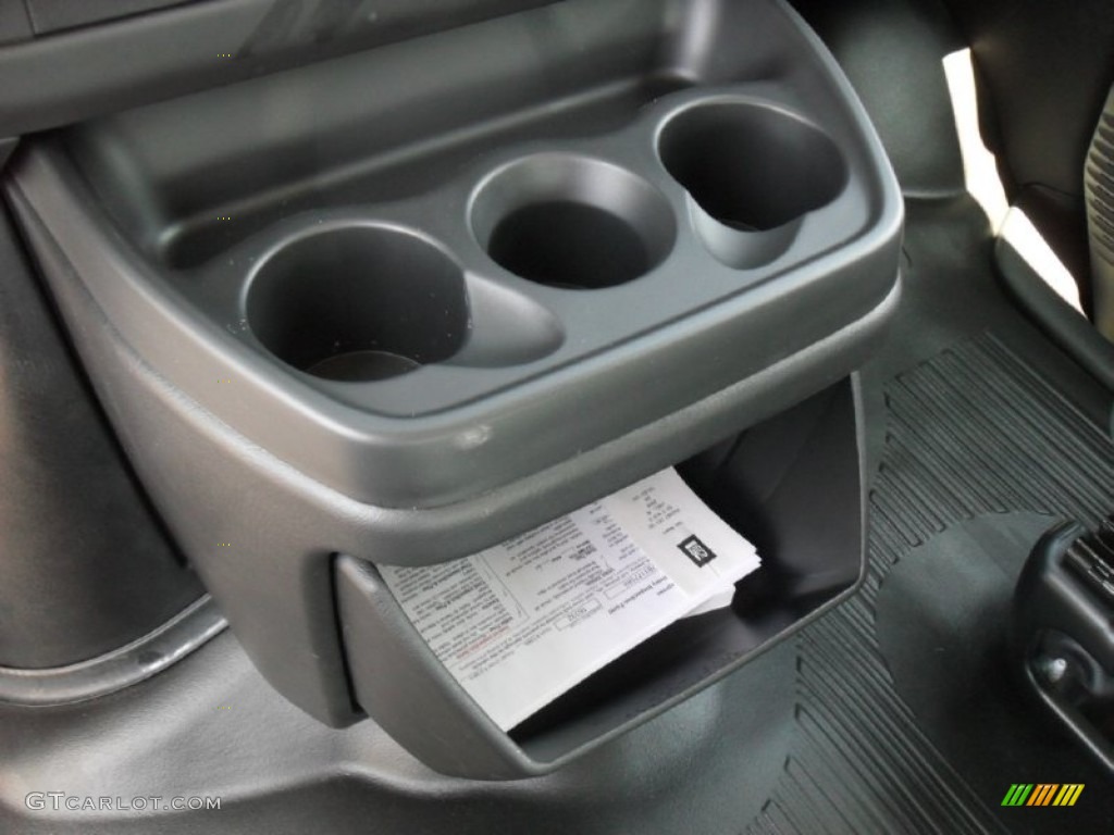 2011 Express 2500 Cargo Van - Summit White / Medium Pewter photo #10