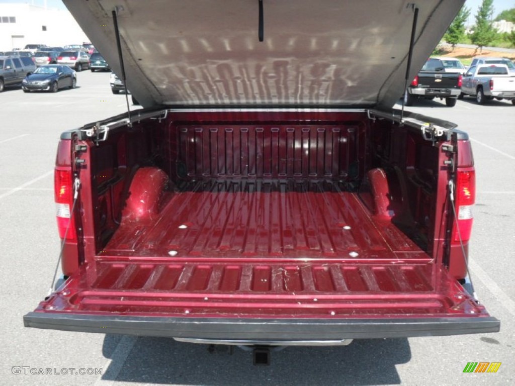 2004 F150 Lariat SuperCab - Dark Toreador Red Metallic / Tan photo #17