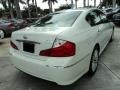 Moonlight White - M 35 Sedan Photo No. 6