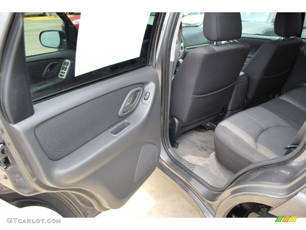 Dark Flint Gray Interior 2005 Mazda Tribute s Photo #51867346