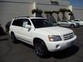 2001 Super White Toyota Highlander   photo #3