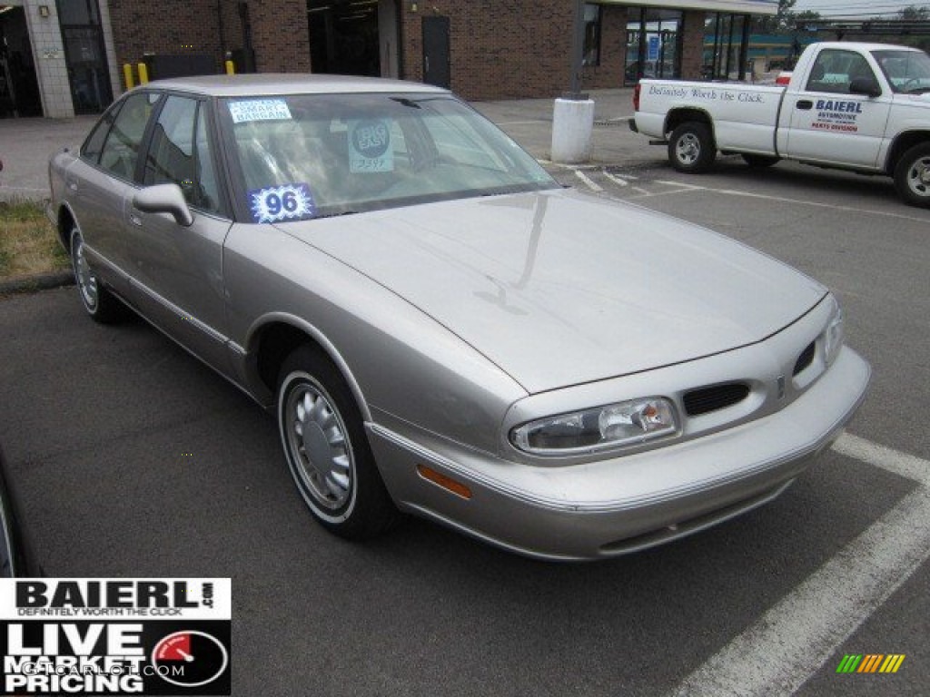 1996 Eighty-Eight LS - Light Beige Metallic / Taupe photo #1