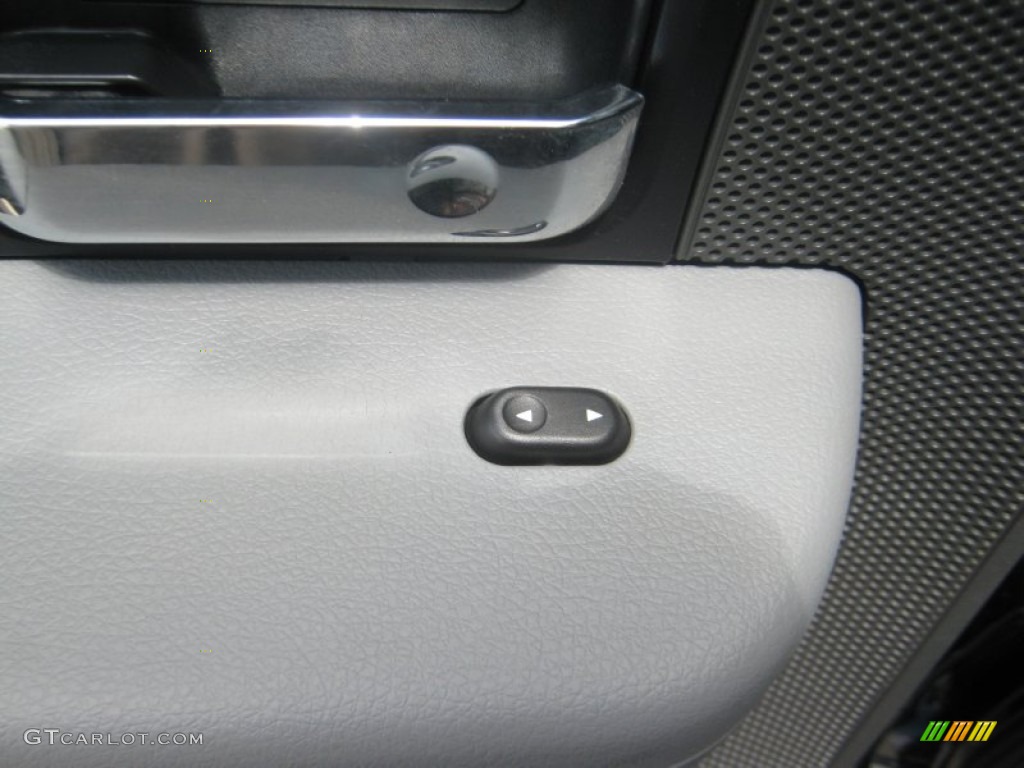 2006 F150 XLT SuperCrew 4x4 - Black / Medium/Dark Flint photo #20