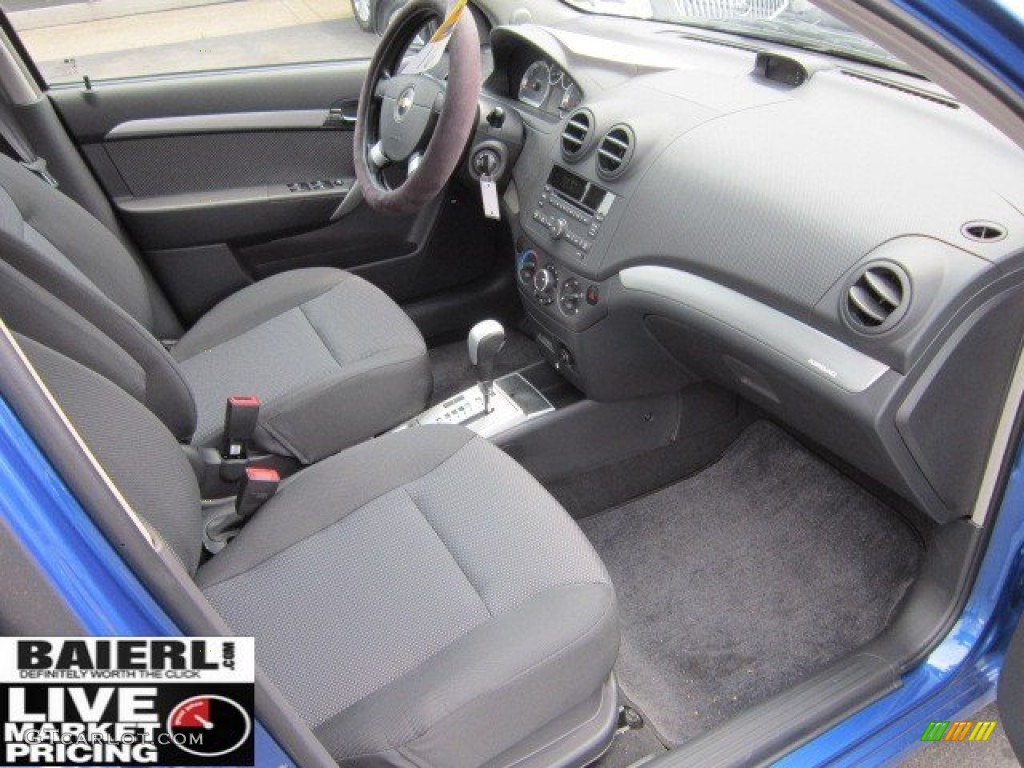 2011 Aveo LT Sedan - Bright Blue / Charcoal photo #17