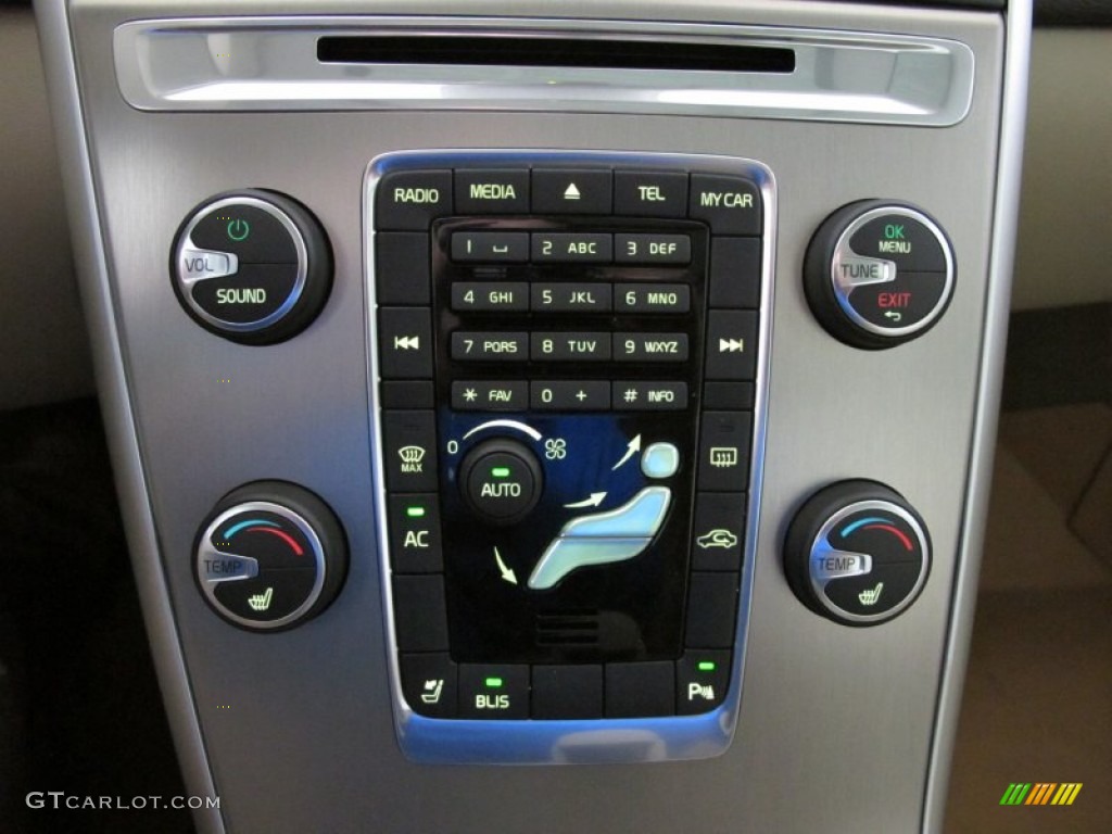 2012 Volvo XC60 3.2 Controls Photo #51875116