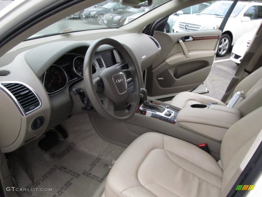 Cardamom Beige Interior 2007 Audi Q7 4.2 Premium quattro Photo #51878086