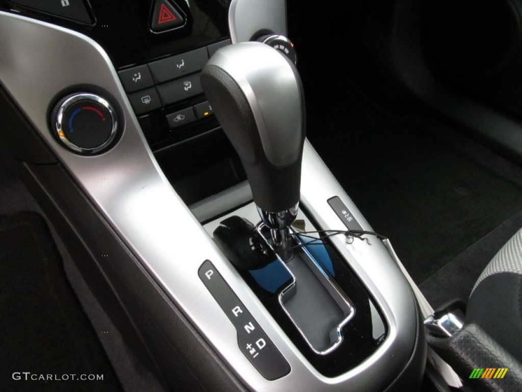 2012 Chevrolet Cruze LS 6 Speed Automatic Transmission Photo #51883193