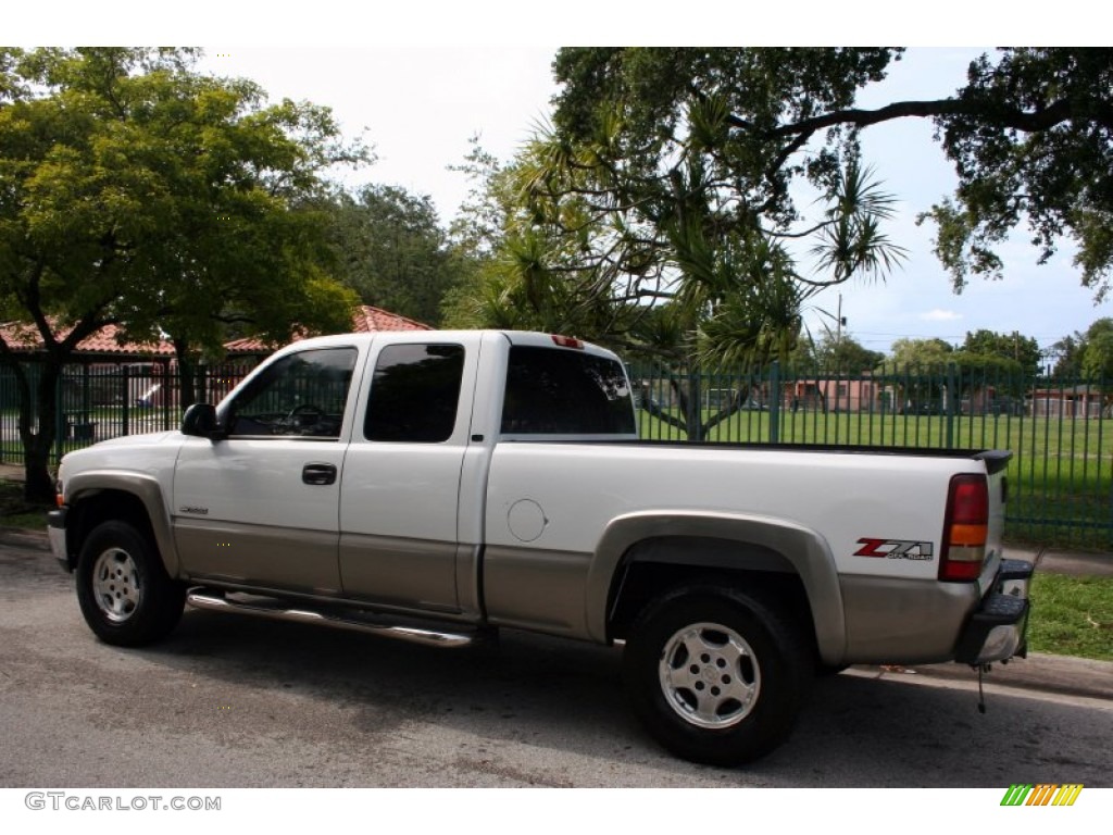 2001 Silverado 1500 Z71 Extended Cab 4x4 - Summit White / Graphite photo #5