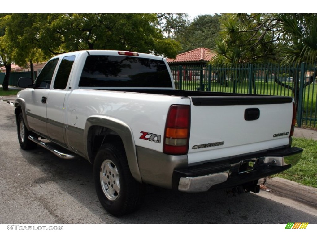 2001 Silverado 1500 Z71 Extended Cab 4x4 - Summit White / Graphite photo #8