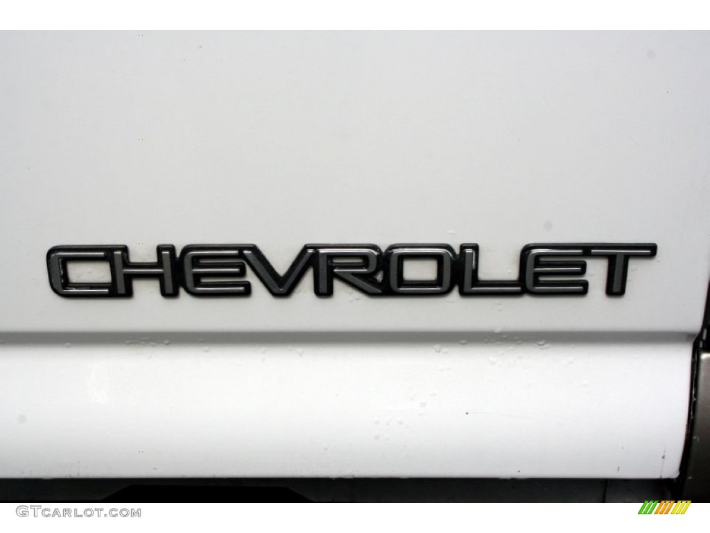 2001 Silverado 1500 Z71 Extended Cab 4x4 - Summit White / Graphite photo #26
