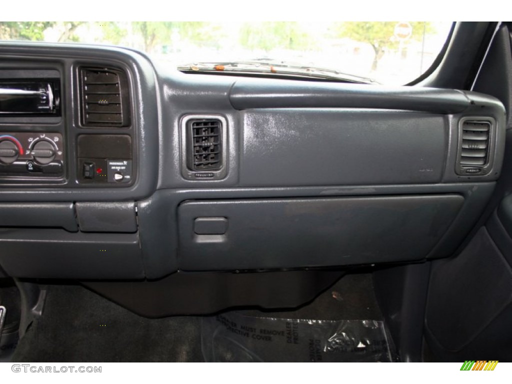 2001 Silverado 1500 Z71 Extended Cab 4x4 - Summit White / Graphite photo #58