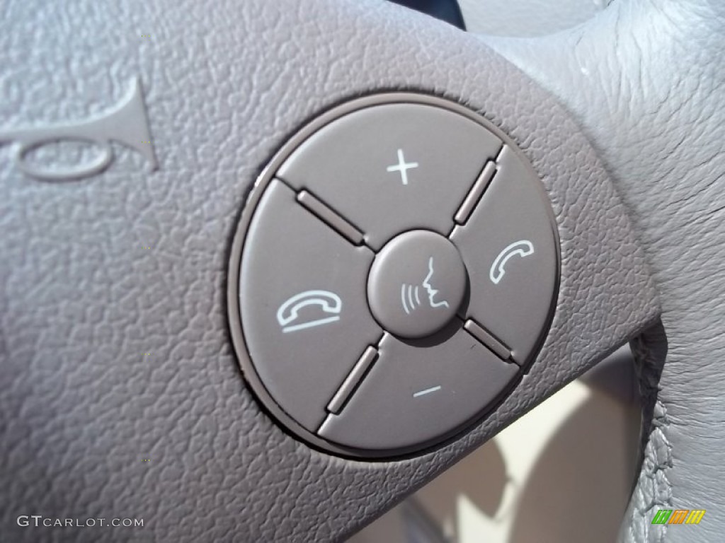 2009 Mercedes-Benz GL 320 BlueTEC 4Matic Controls Photo #51887168