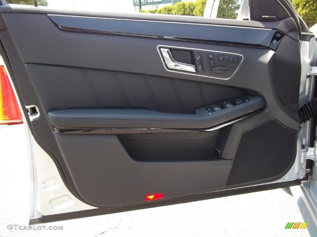 2010 Mercedes-Benz E 550 4Matic Sedan Black Door Panel Photo #51887354