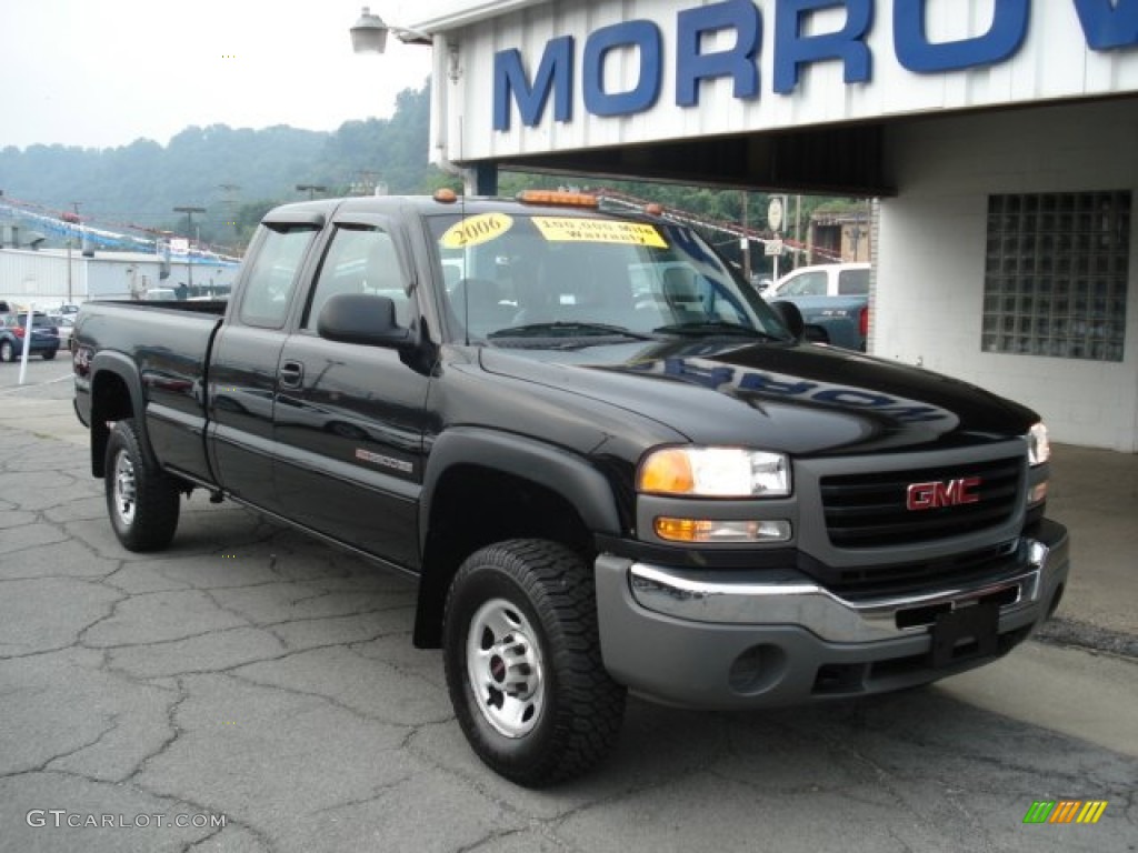 2006 Sierra 2500HD SLE Extended Cab 4x4 - Onyx Black / Dark Pewter photo #2