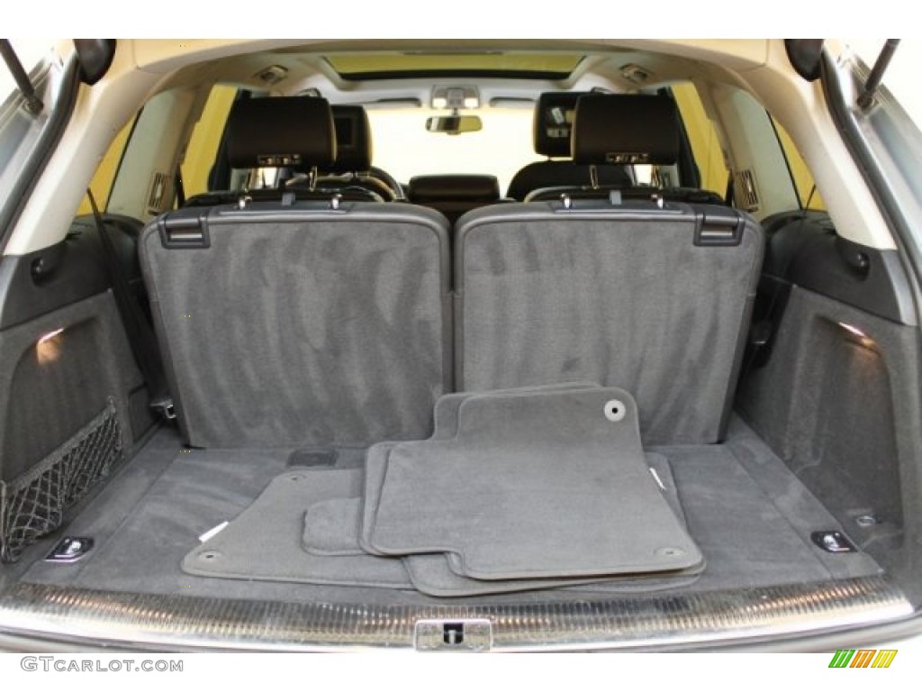 2009 Audi Q7 4.2 Prestige quattro Trunk Photo #51888800