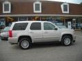 2008 Silver Birch Metallic Chevrolet Tahoe Hybrid 4x4  photo #2