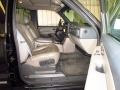 Medium Gray Interior Photo for 2000 Chevrolet Suburban #51897710