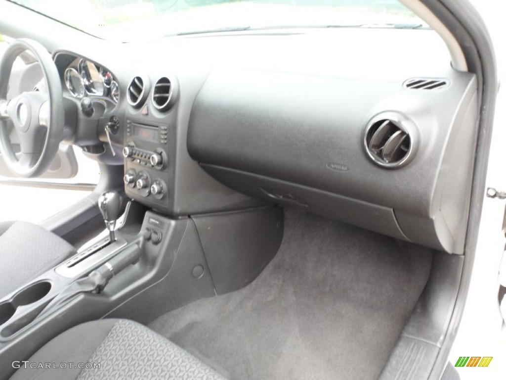 2007 G6 Sedan - Ivory White / Ebony photo #23