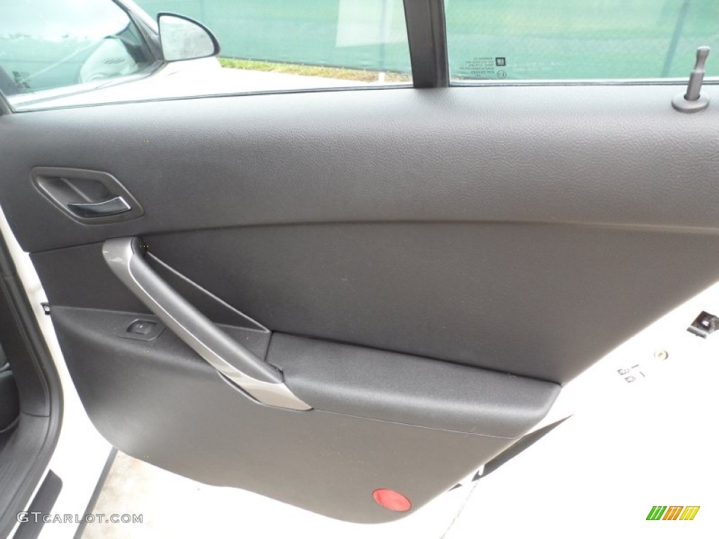2007 G6 Sedan - Ivory White / Ebony photo #25