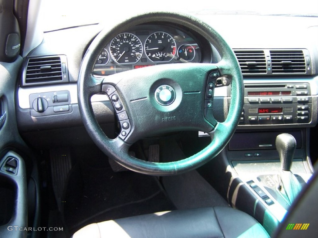 2001 3 Series 330i Sedan - Jet Black / Black photo #13