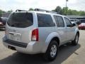 Silver Lightning - Pathfinder S 4x4 Photo No. 2