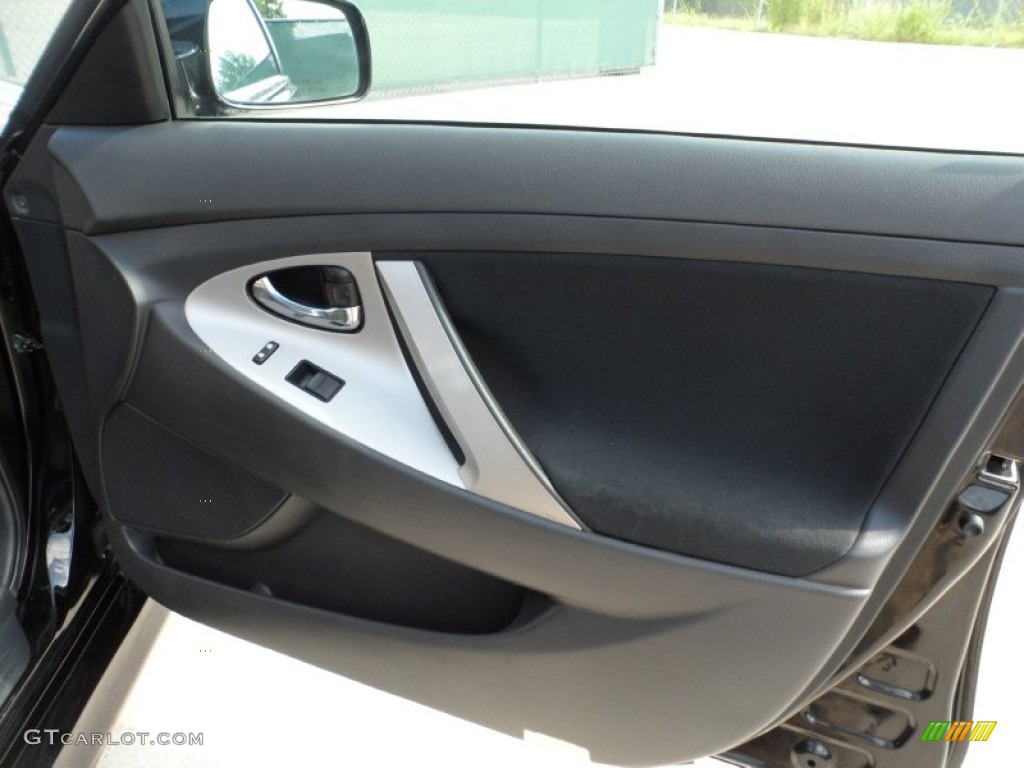 2007 Camry SE V6 - Black / Dark Charcoal photo #25