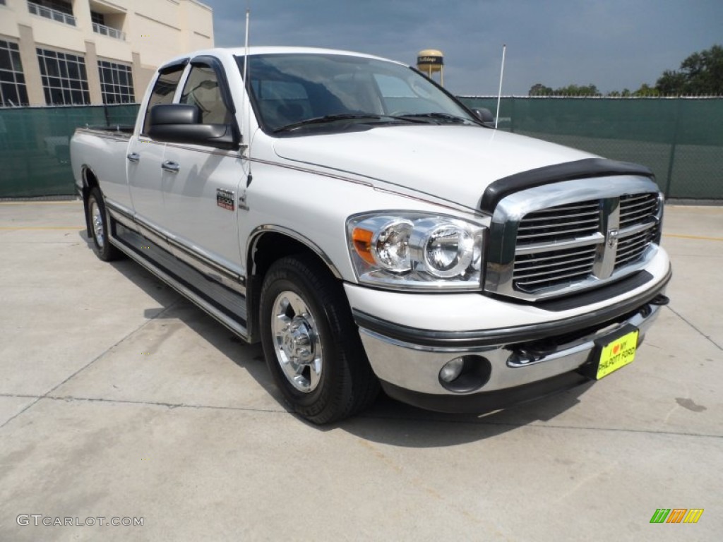 2008 Ram 2500 Lone Star Edition Quad Cab - Bright White / Medium Slate Gray photo #1