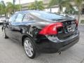 Black - S60 T6 AWD Photo No. 3