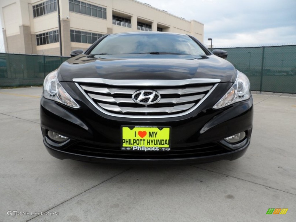 2011 Sonata SE - Midnight Black / Black photo #9