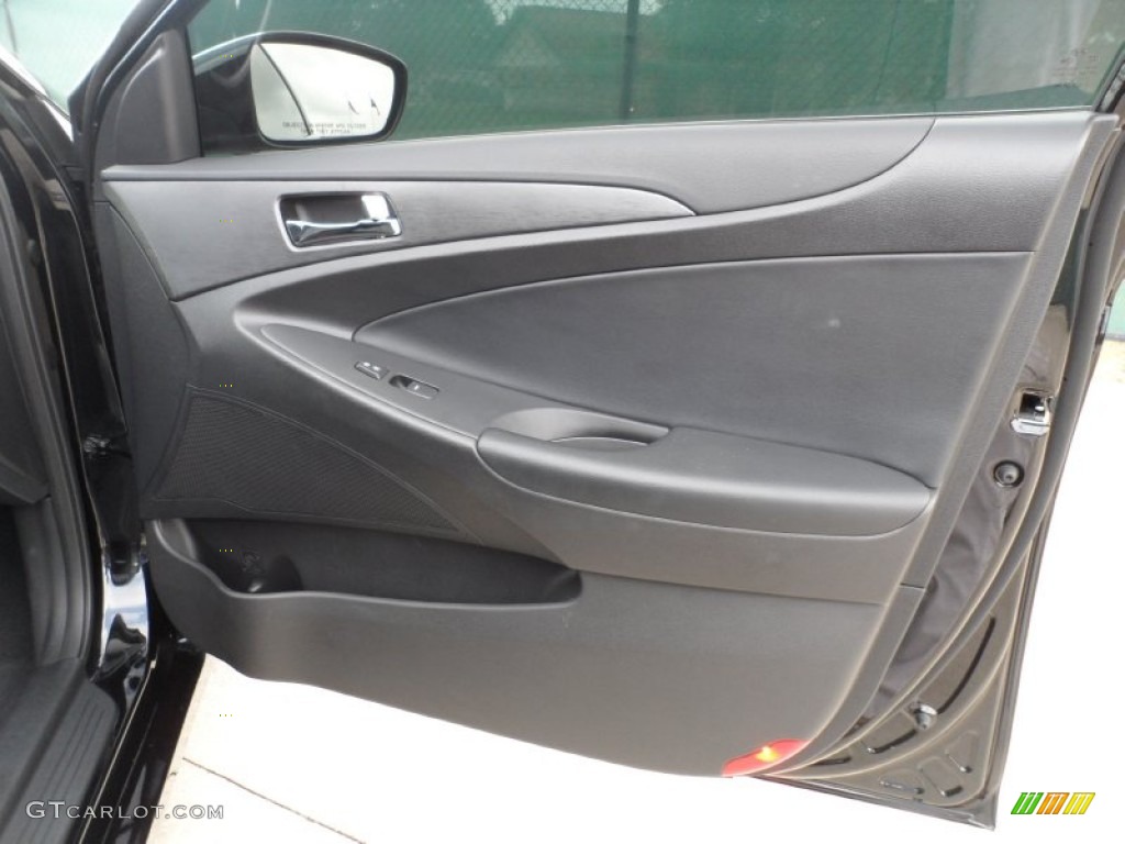 2011 Sonata SE - Midnight Black / Black photo #24