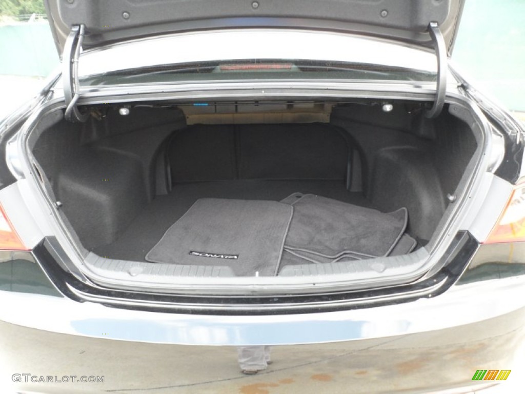 2011 Sonata SE - Midnight Black / Black photo #29