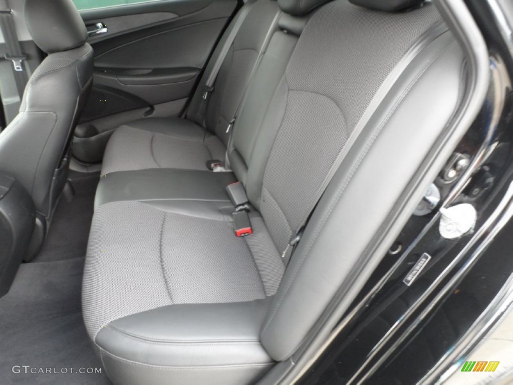 2011 Sonata SE - Midnight Black / Black photo #31