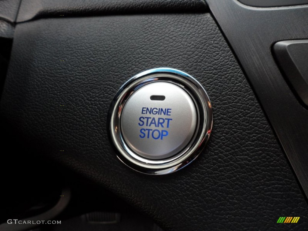 2011 Sonata SE - Midnight Black / Black photo #43