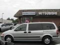 2003 Galaxy Silver Metallic Chevrolet Venture   photo #5