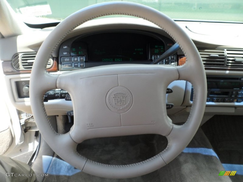 1999 Cadillac DeVille d'Elegance Neutral Shale Steering Wheel Photo #51912500