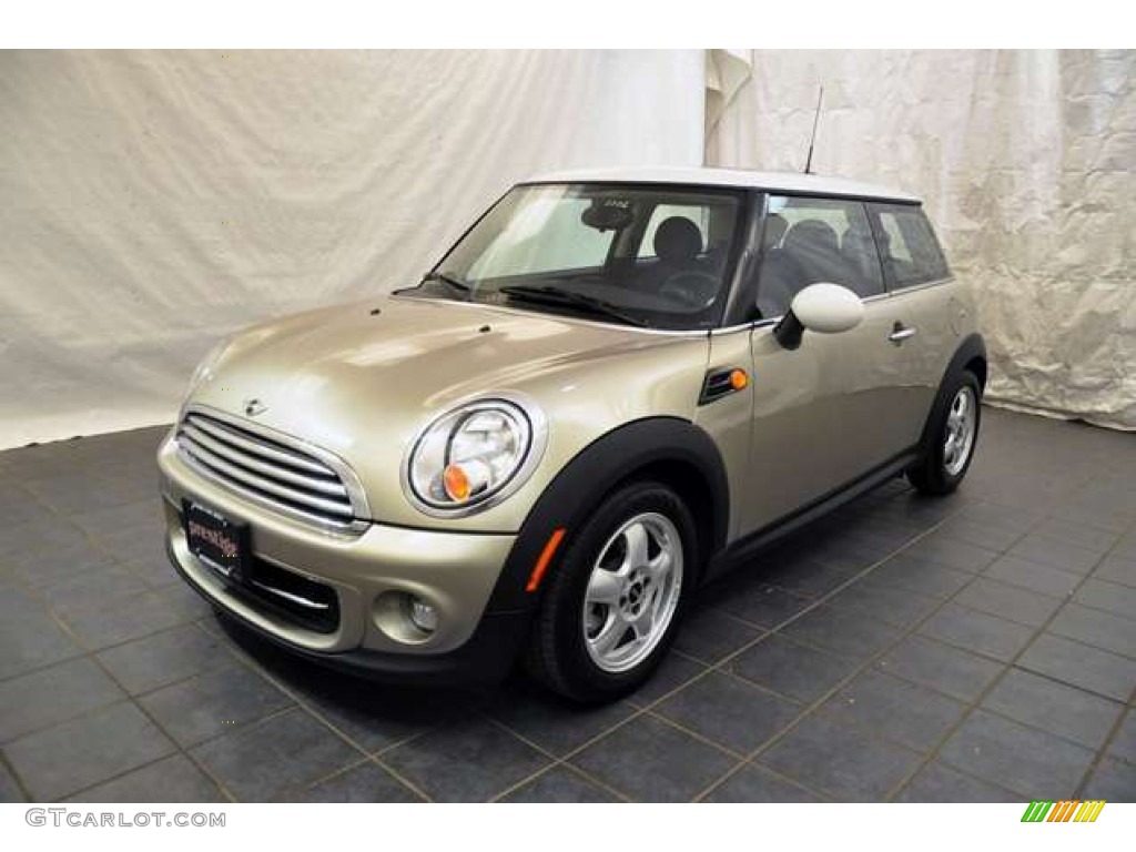 2011 Cooper Hardtop - Sparkling Silver Metallic / Carbon Black photo #1