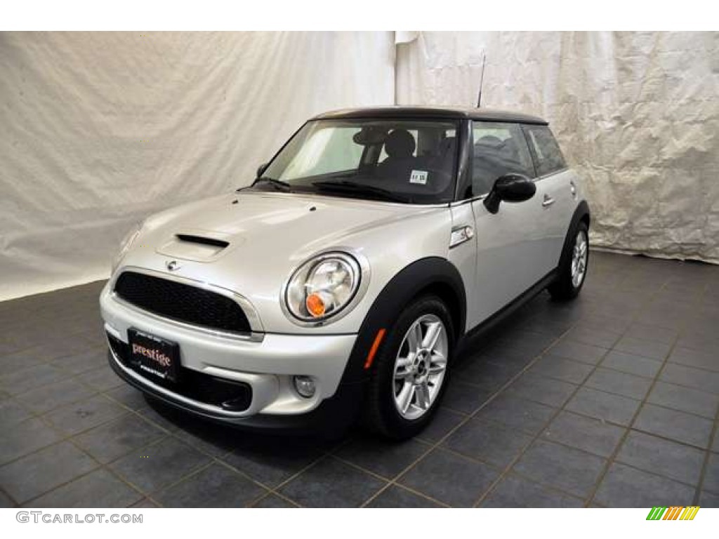 2011 Cooper S Hardtop - White Silver Metallic / Carbon Black photo #1