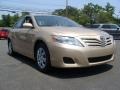 Sandy Beach Metallic - Camry LE Photo No. 3