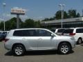 2010 Classic Silver Metallic Toyota Highlander V6 4WD  photo #1