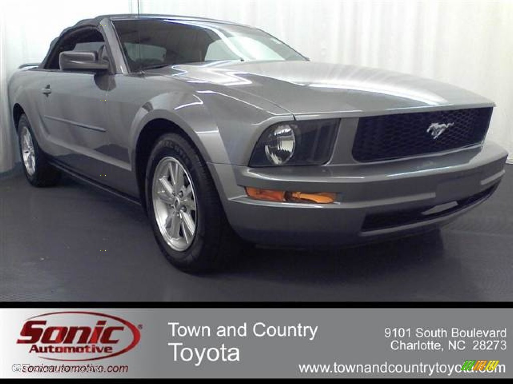2006 Mustang V6 Premium Convertible - Tungsten Grey Metallic / Light Graphite photo #1