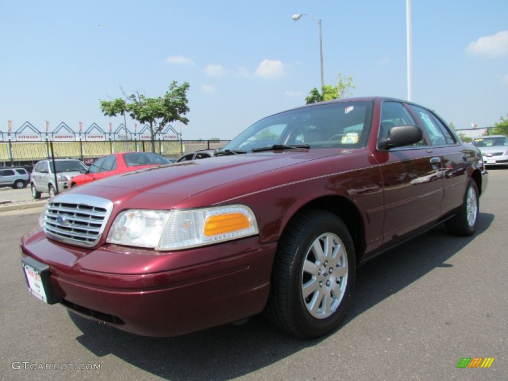 2006 Ford Crown Victoria LX Exterior Photos