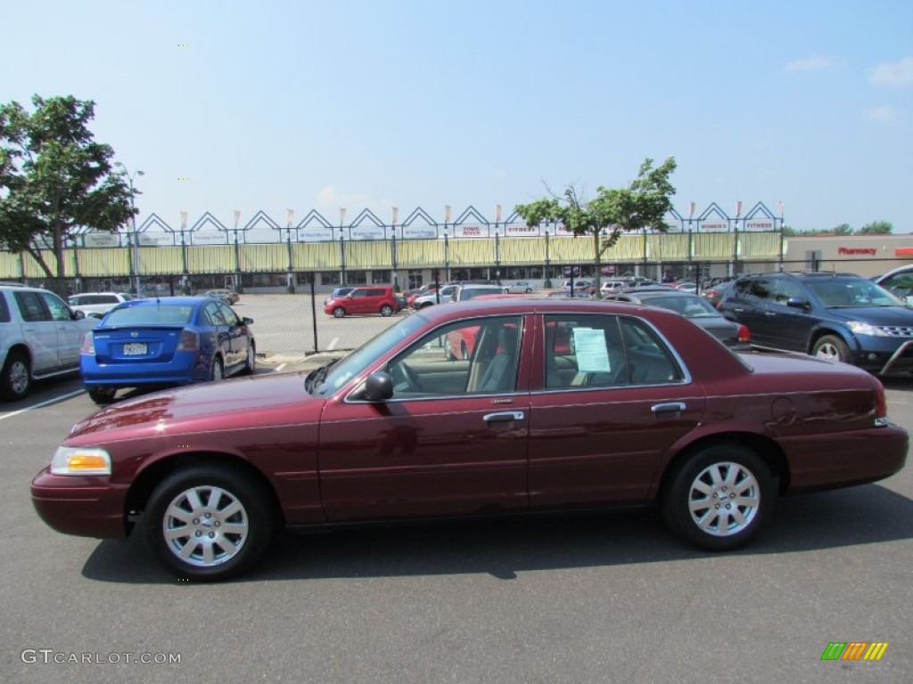 2006 Crown Victoria LX - Dark Toreador Red Metallic / Light Camel photo #4