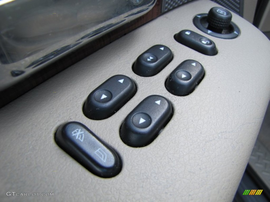 2006 F150 Lariat SuperCrew - Medium Wedgewood Blue Metallic / Tan photo #14
