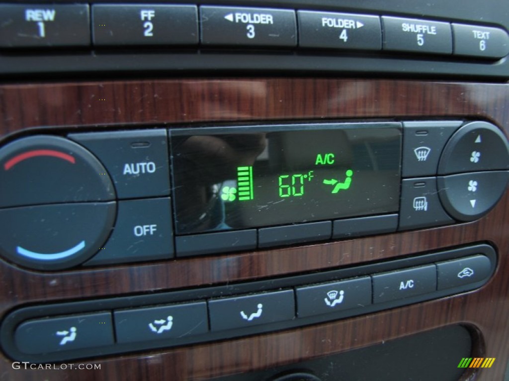 2006 F150 Lariat SuperCrew - Medium Wedgewood Blue Metallic / Tan photo #27