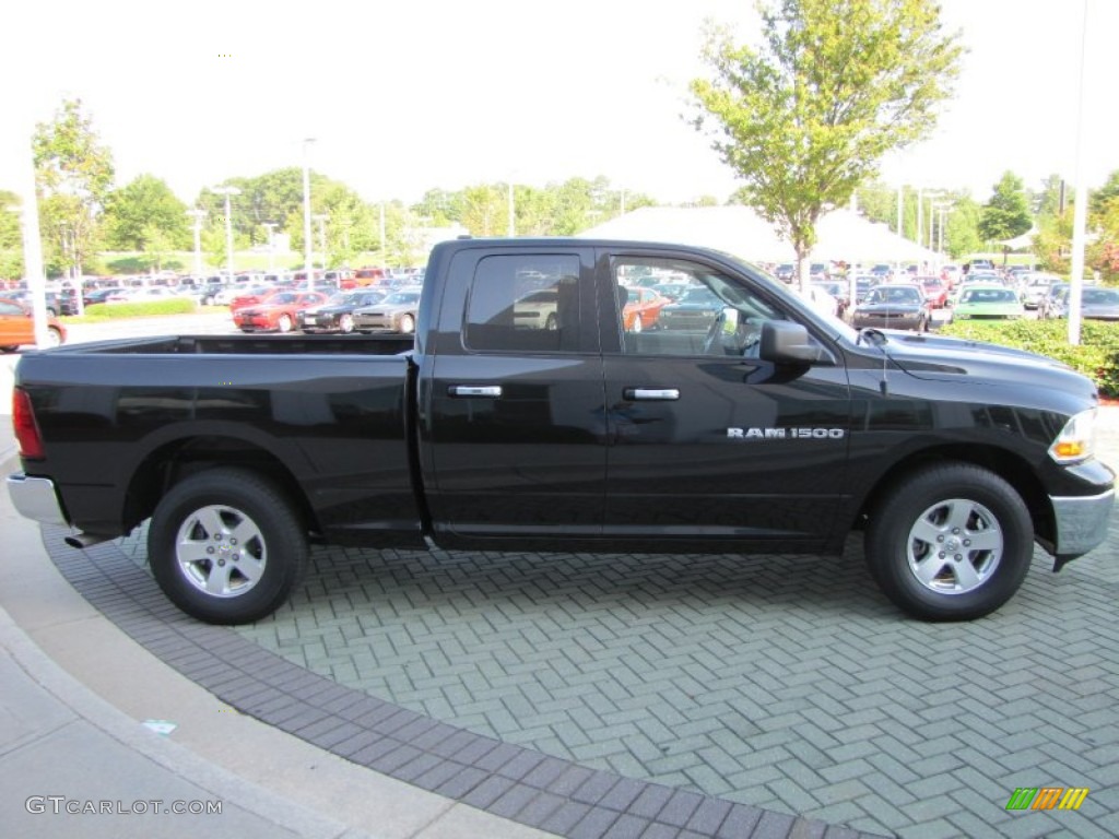 2011 Ram 1500 SLT Quad Cab - Brilliant Black Crystal Pearl / Dark Slate Gray/Medium Graystone photo #6