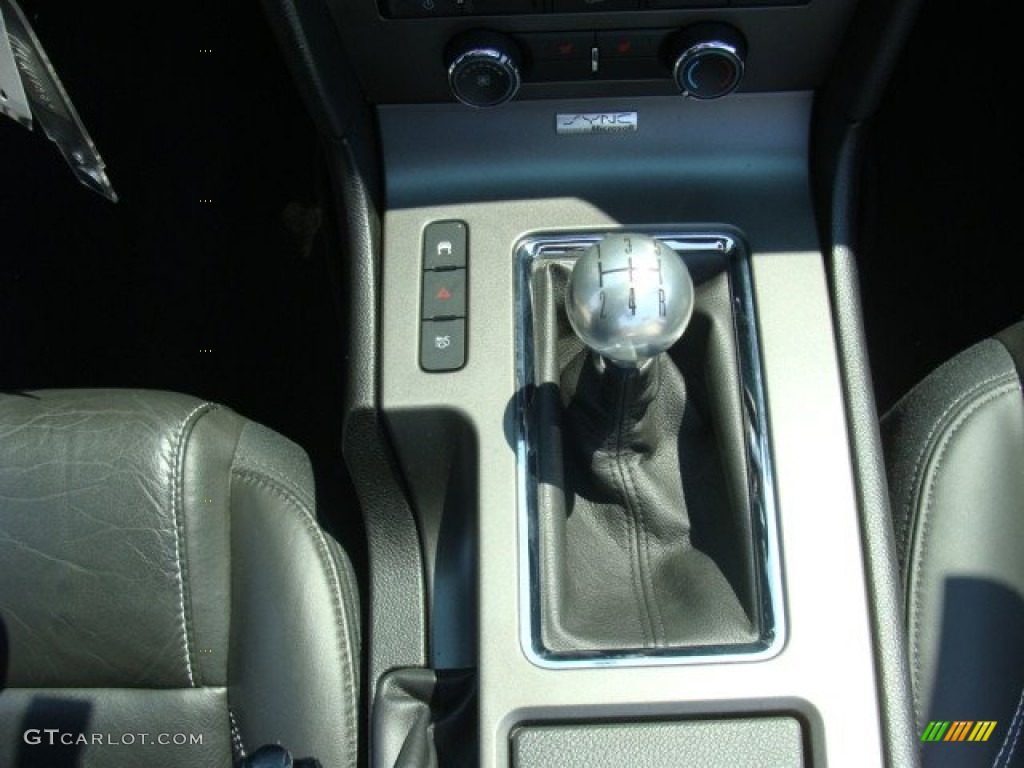 2010 Mustang GT Premium Convertible - Red Candy Metallic / Charcoal Black/Cashmere photo #13