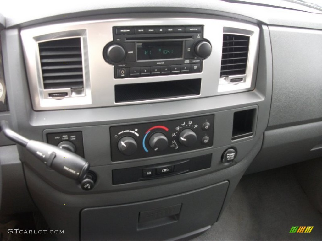 2009 Dodge Ram 3500 Big Horn Edition Quad Cab 4x4 Controls Photos