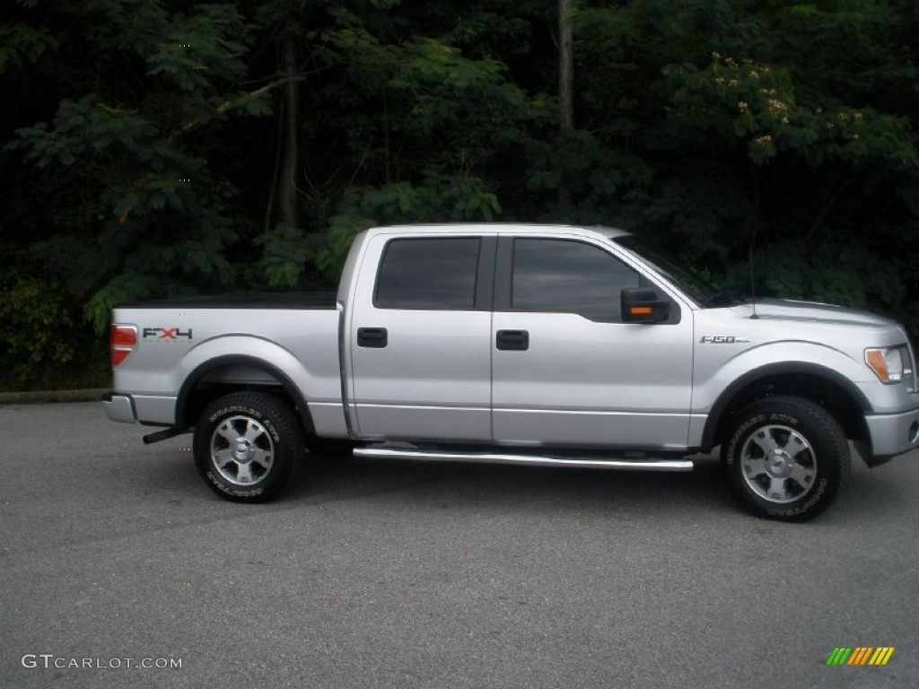 2010 F150 FX4 SuperCrew 4x4 - Ingot Silver Metallic / Black photo #2