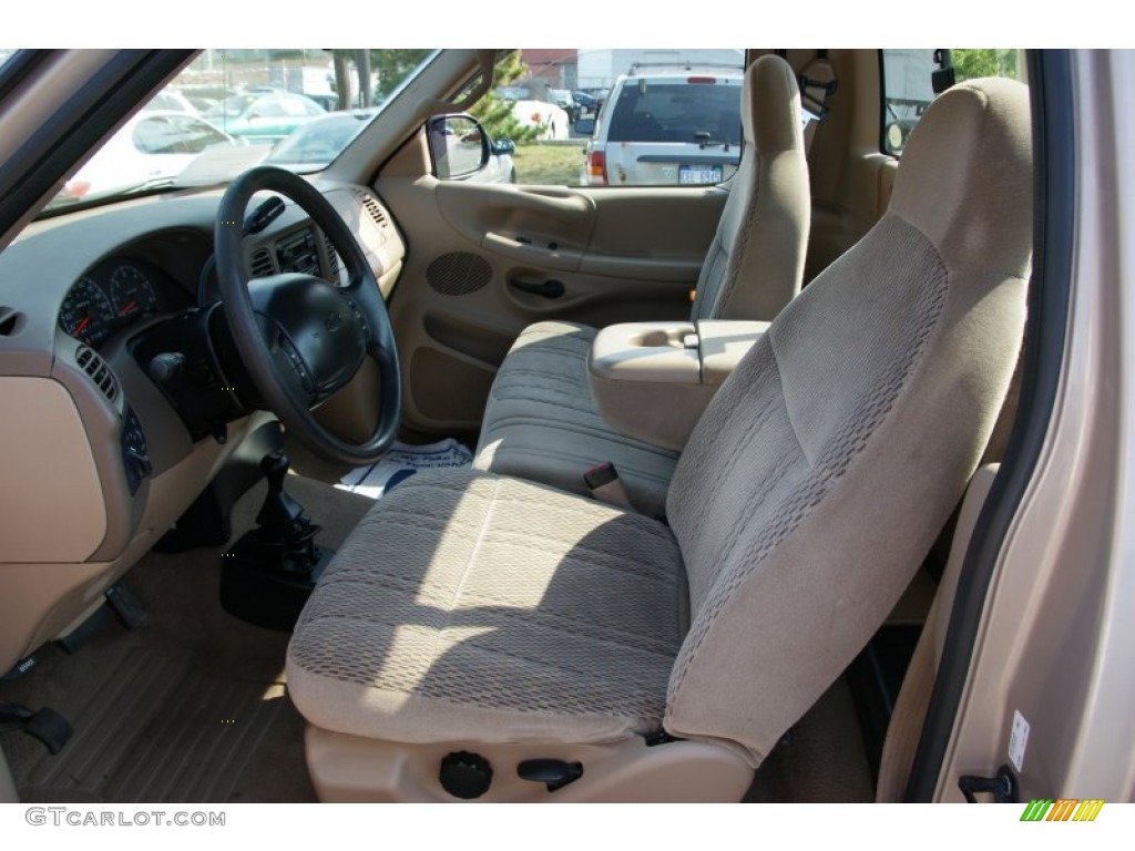 Medium Prairie Tan Interior 1998 Ford F150 XLT Regular Cab 4x4 Photo #51924260