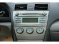 Super White - Camry LE Photo No. 22